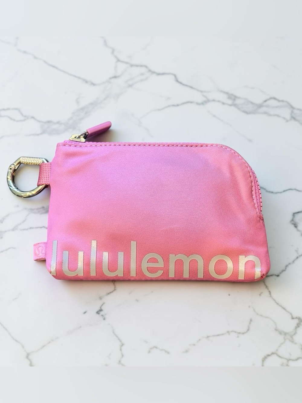 LULULEMON Pink Clippable Card Pouch with zipper Card slots Exterior pocket Logo